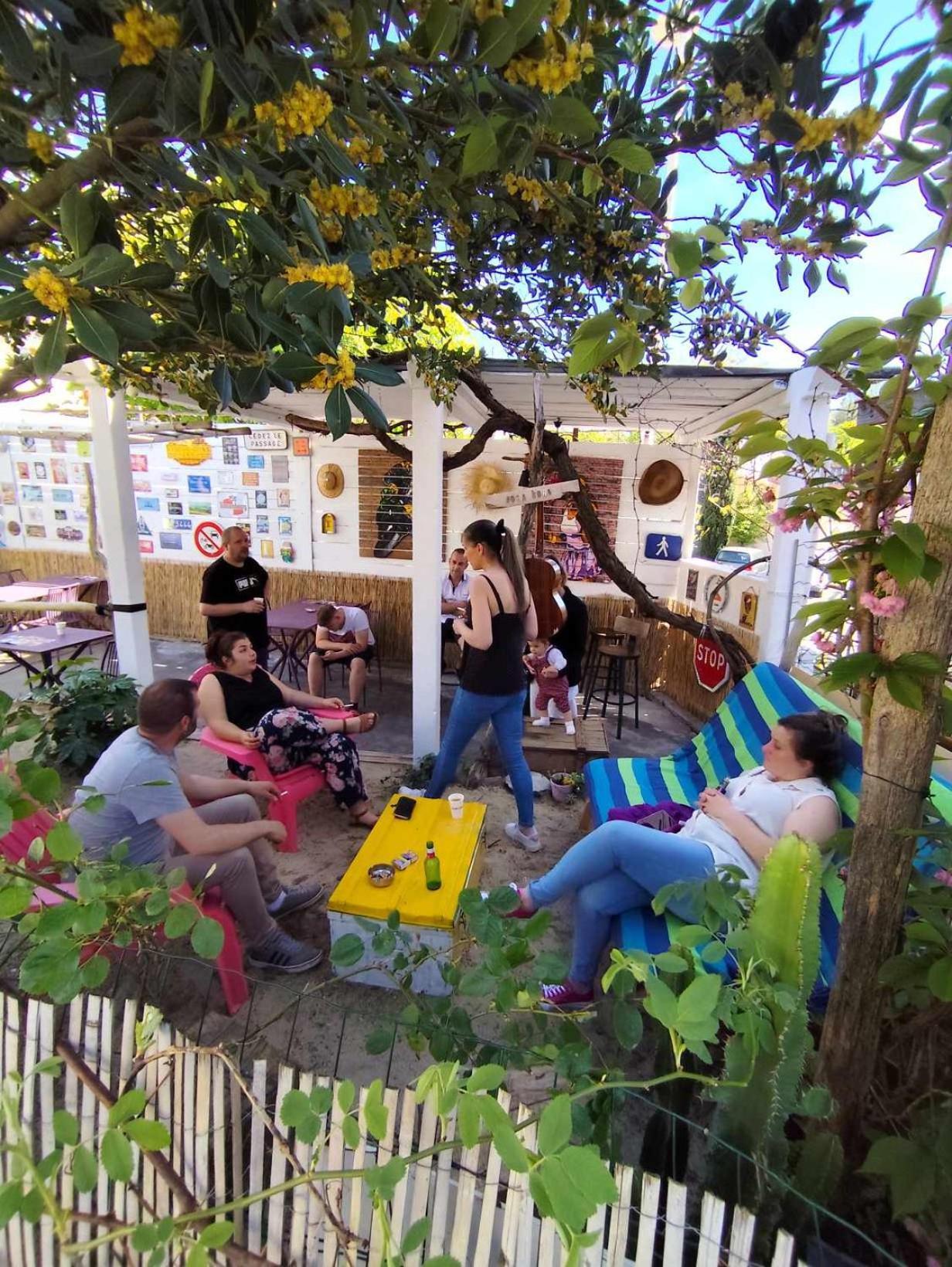 Pont-Eveque Houlala - Relais D'Etape - Chambres D'Hotes المظهر الخارجي الصورة