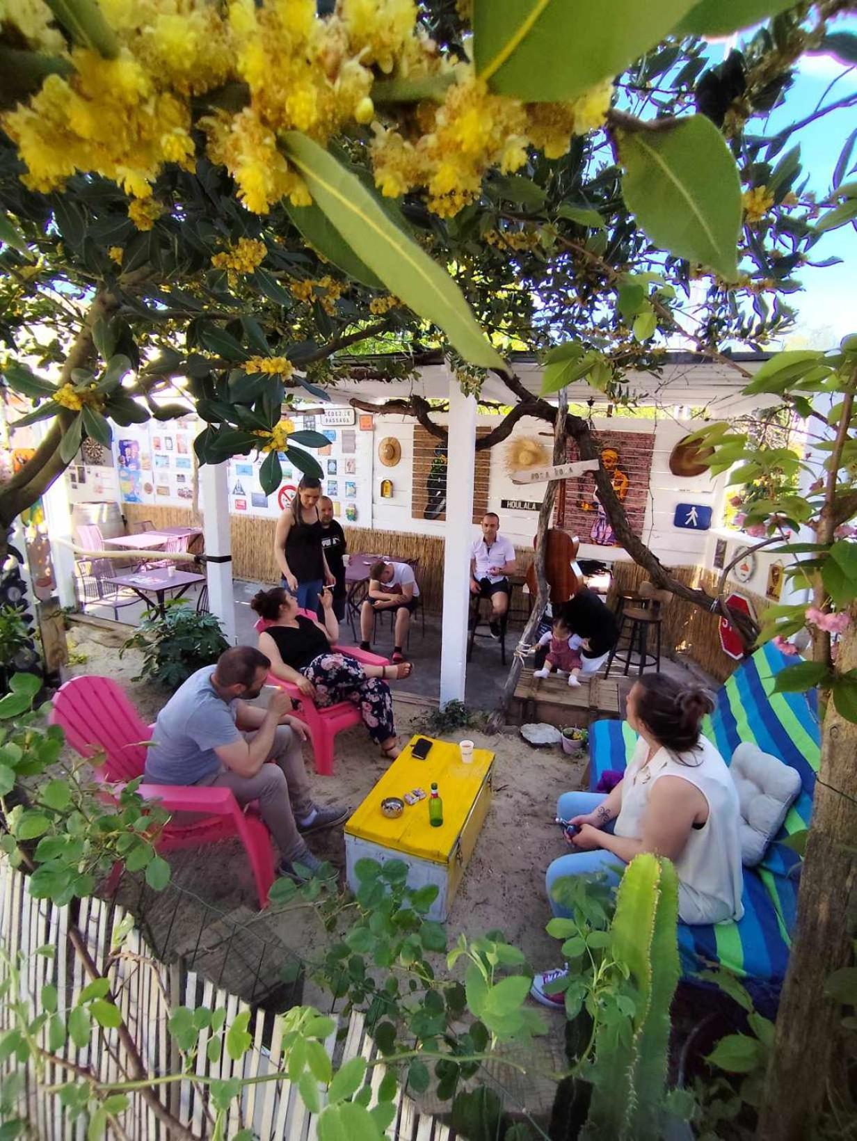 Pont-Eveque Houlala - Relais D'Etape - Chambres D'Hotes المظهر الخارجي الصورة