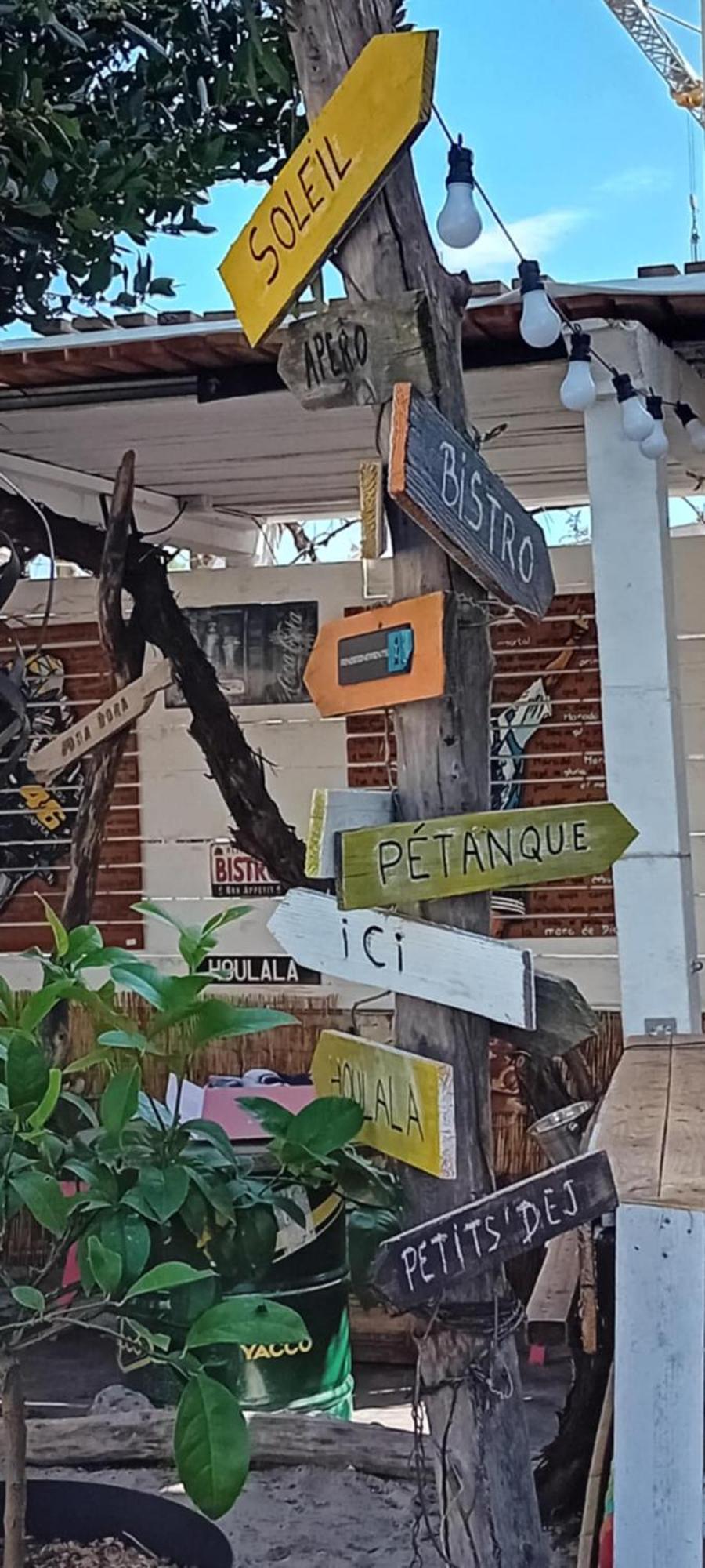 Pont-Eveque Houlala - Relais D'Etape - Chambres D'Hotes المظهر الخارجي الصورة